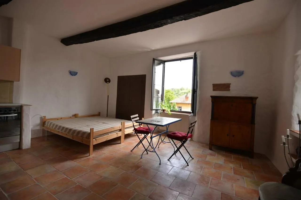 Studio De La Cheminee Et Studio De La Place Apartment Sigonce