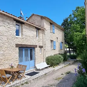  Hébergement de vacances Maison Dans Un Endroit Paisible